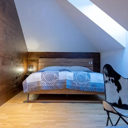 Destne Apartment *